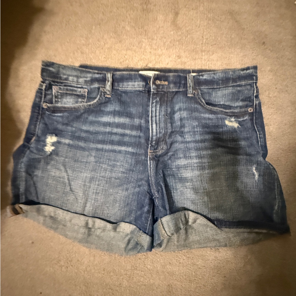 Banana Republic Denim Roll Up Shorts Size 31 Distressed Cuffed Jean Shorts